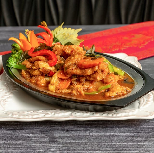 Crispy Chicken Basil.