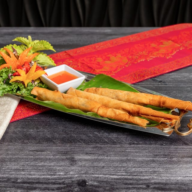 Chicken Ka Praw Spring Roll.