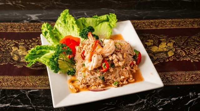 Yum Woon Sen.